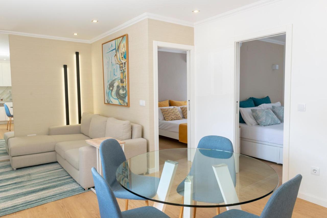 The Modern 1385 Apartment Batalha Bagian luar foto